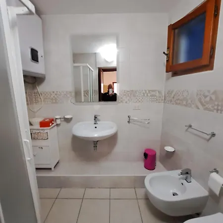 Casa Costa E Manfredi Chiessi