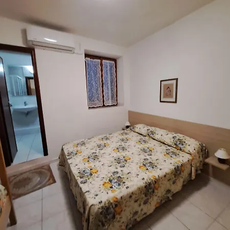 Casa Costa E Manfredi Апартаменты Chiessi